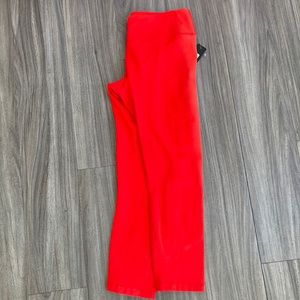 split59 classic red capri